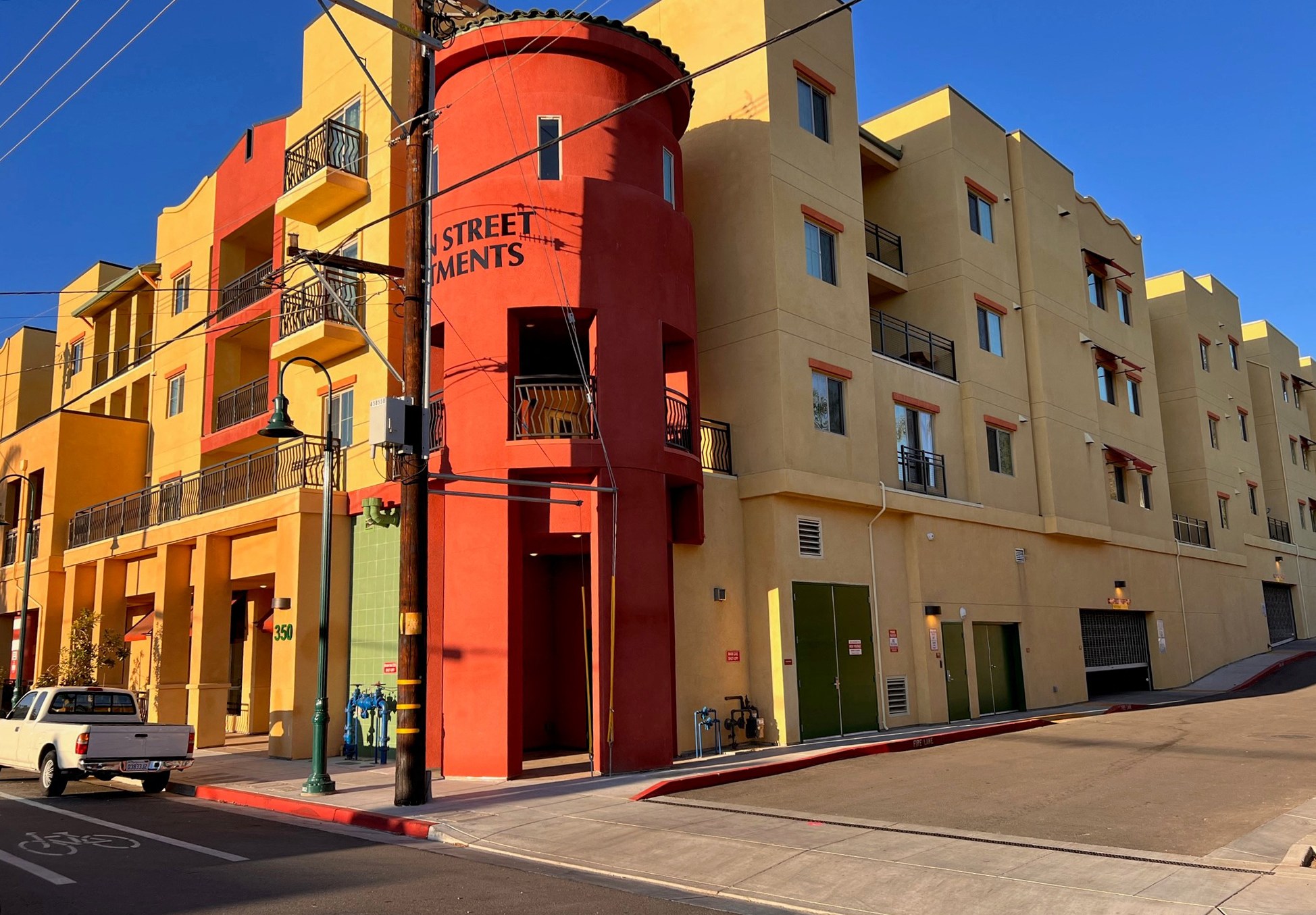 Ocean Street Apartments photo 3